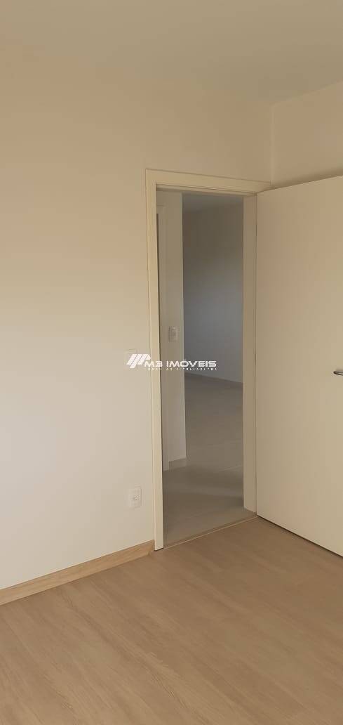 Apartamento à venda com 2 quartos, 60m² - Foto 11