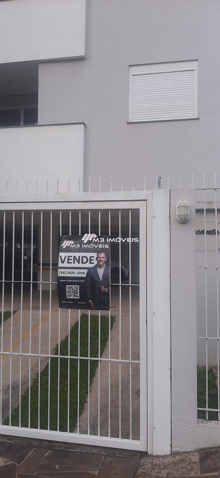 Apartamento à venda com 2 quartos, 60m² - Foto 2