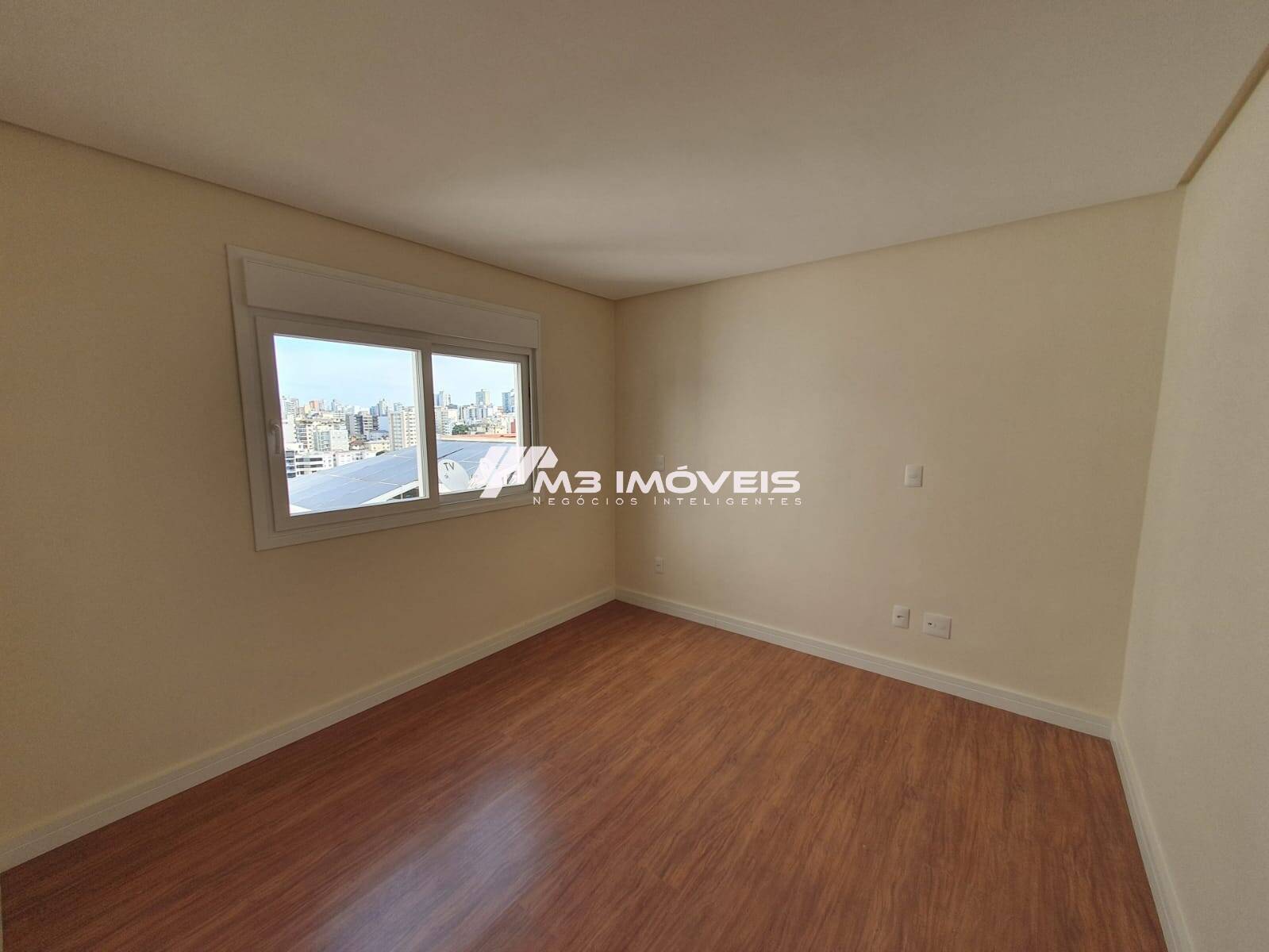 Apartamento à venda com 2 quartos, 77m² - Foto 8